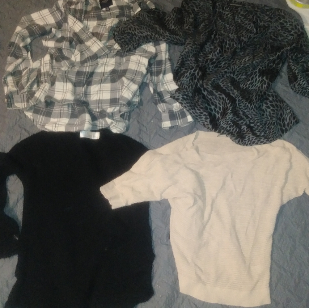 Size XS/S shirt lot
